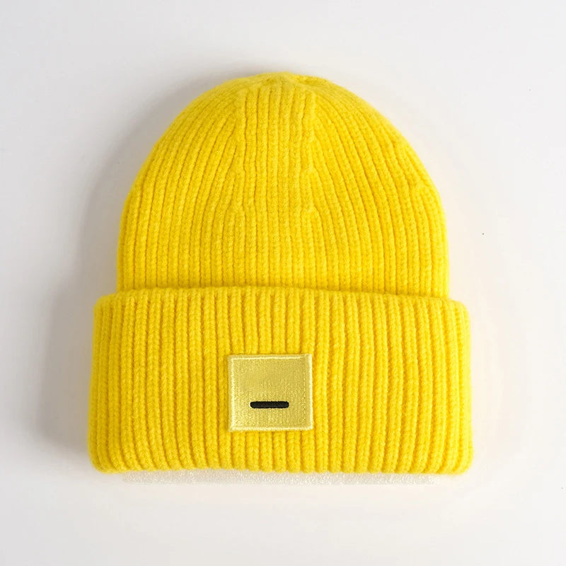 2025 New Winter Hats For Women Wool Blended Knit Wool Smiling Face Couple Cap Lady Thread Knitted Beanie Chapeau Warm Bonnet
